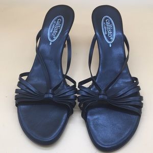 Callisto of California Low Heel Slip-On | Black